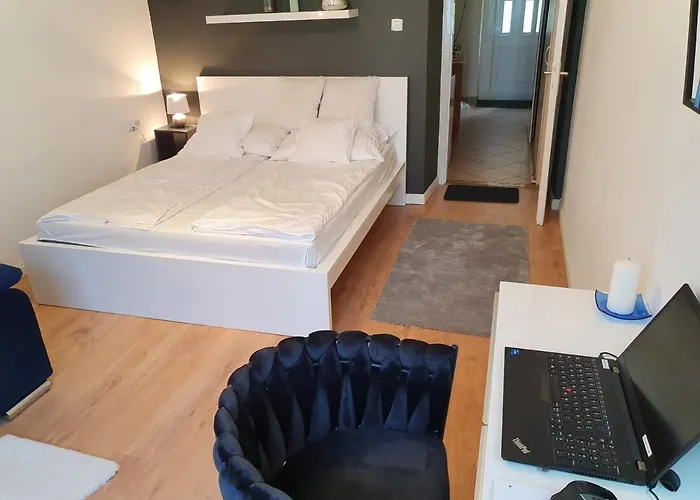 Boesix Apartman