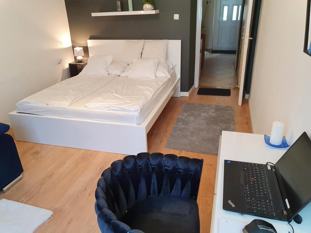 Boesix Budapest